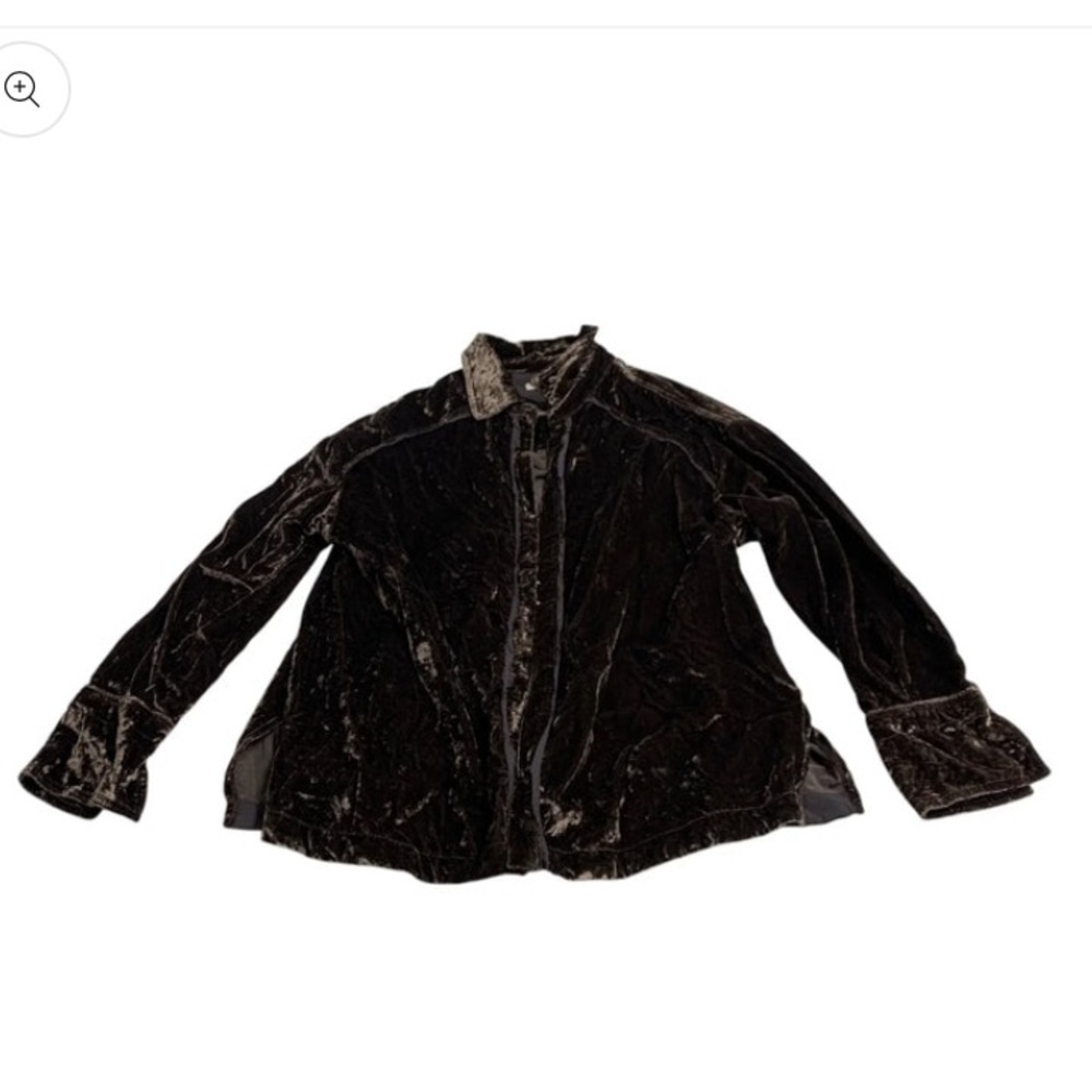 Free People Marianne Velvet Top in Midnight Brown REVOLVE button up fall casual - Picture 4 of 4